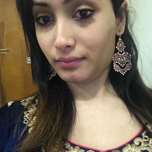 Meet your Posher, Ishrat